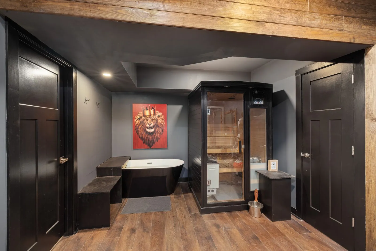 Sauna Safety: When to Take a Break